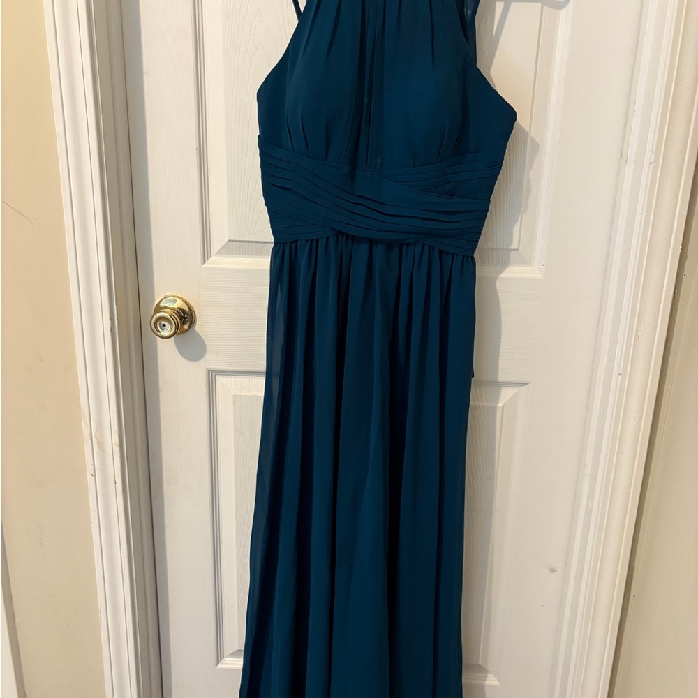 Elegant Teal Evening Gown